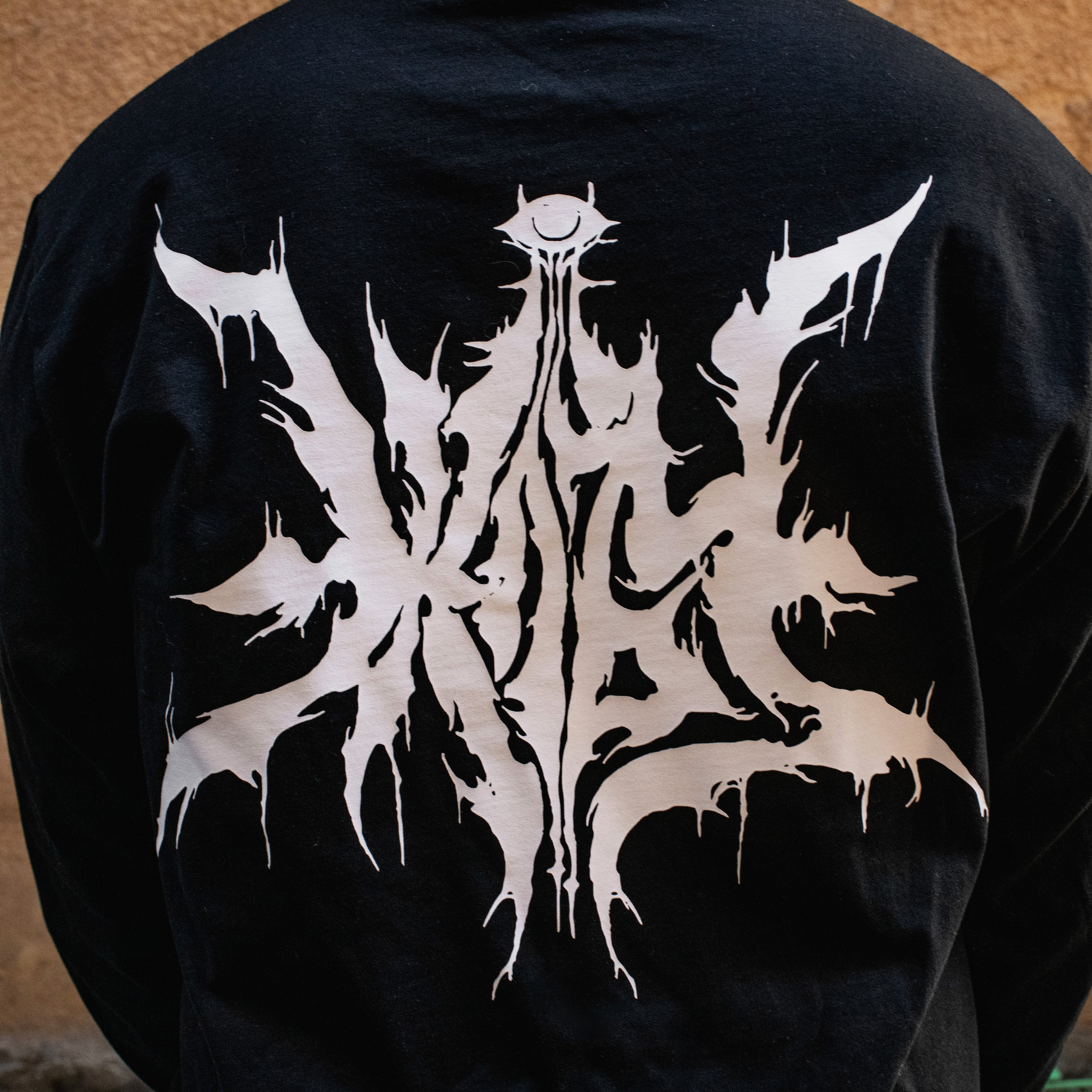 тениска с дълъг ръкав "ПРОТИВОТЕЖЕСТ"